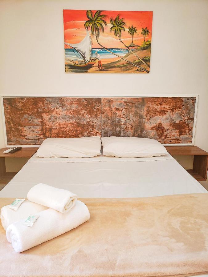 Quarto Duplo com Banheiro Privativo Externo
