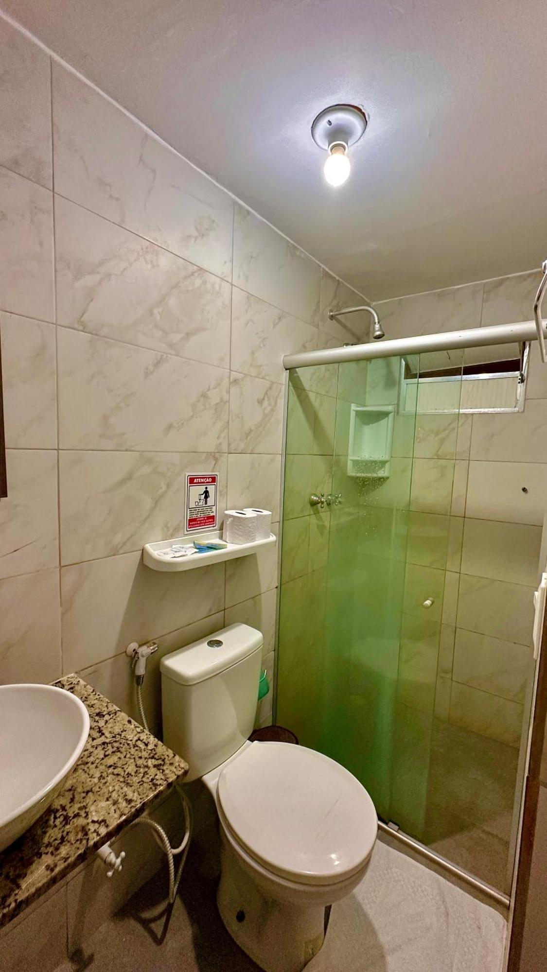 Quarto Quádruplo com Terraço