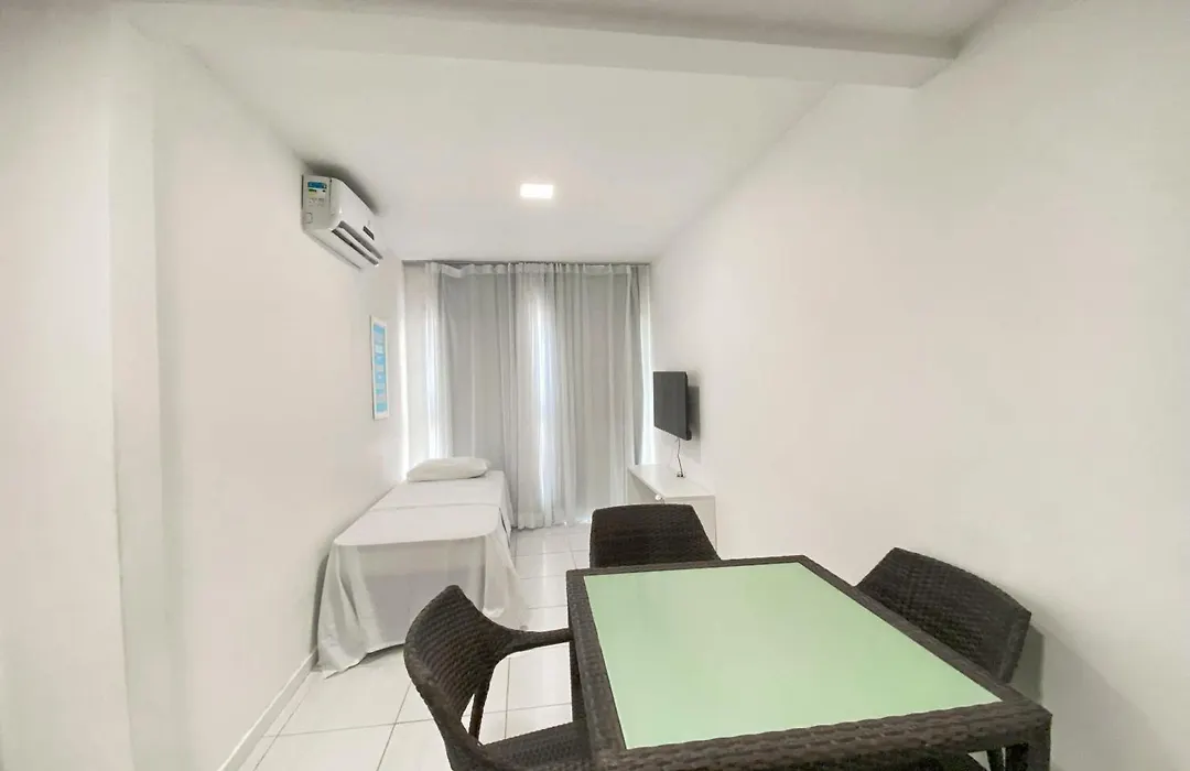 Muro Alto Condominio Clube-1