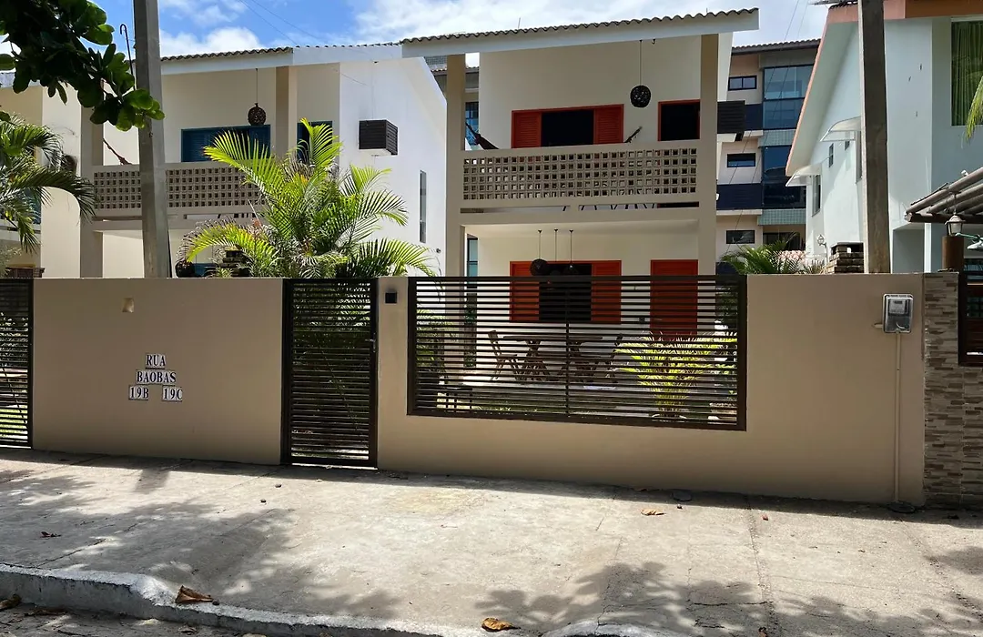 Casa Laranja Home Stay-1