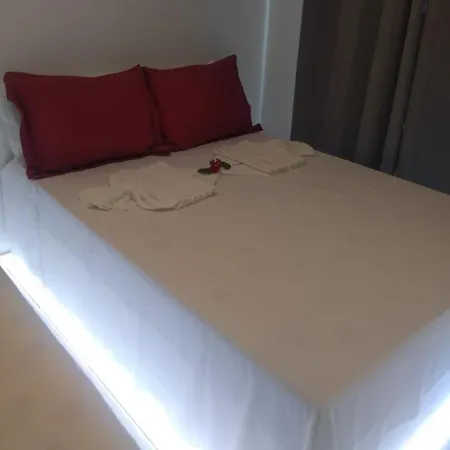 Muro Alto Condominio - Porto De Galinhas - Casal - Moulin Rouge-2