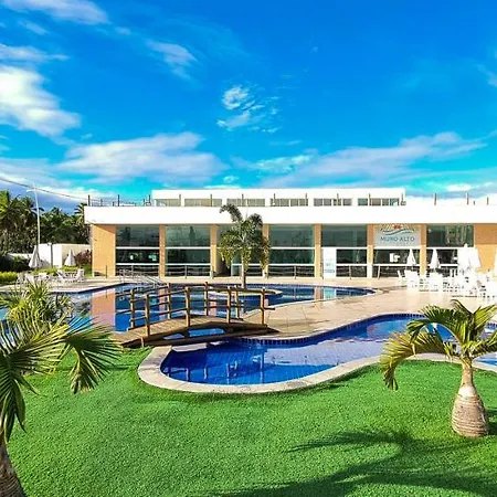 Muro Alto Condominio Clube-2