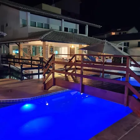 Casa de luxo em Porto de Galinhas com funcionária a 50 m do mar-3