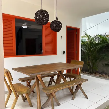 Casa Laranja Home Stay-2